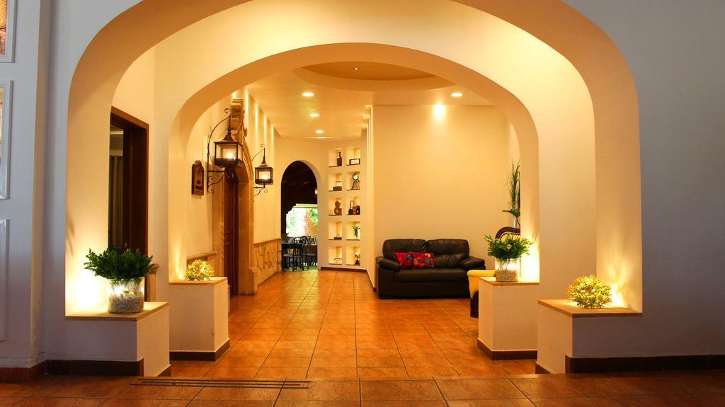 Meson Del Valle Zamora de Hidalgo Exterior foto
